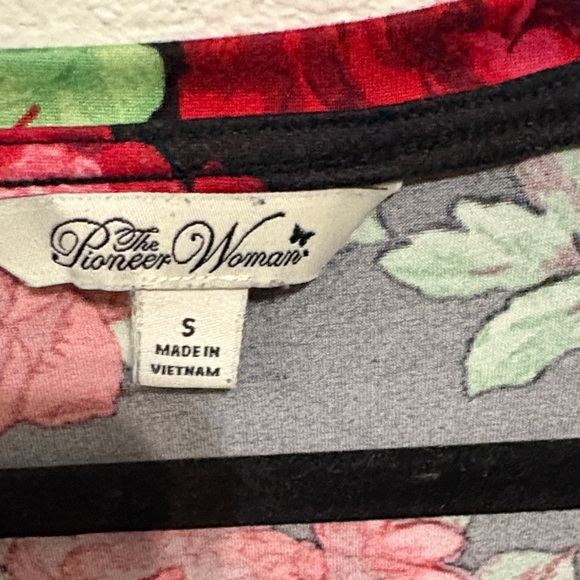 Cato Black Floral Long Sleeve Top - Picture 2 of 3